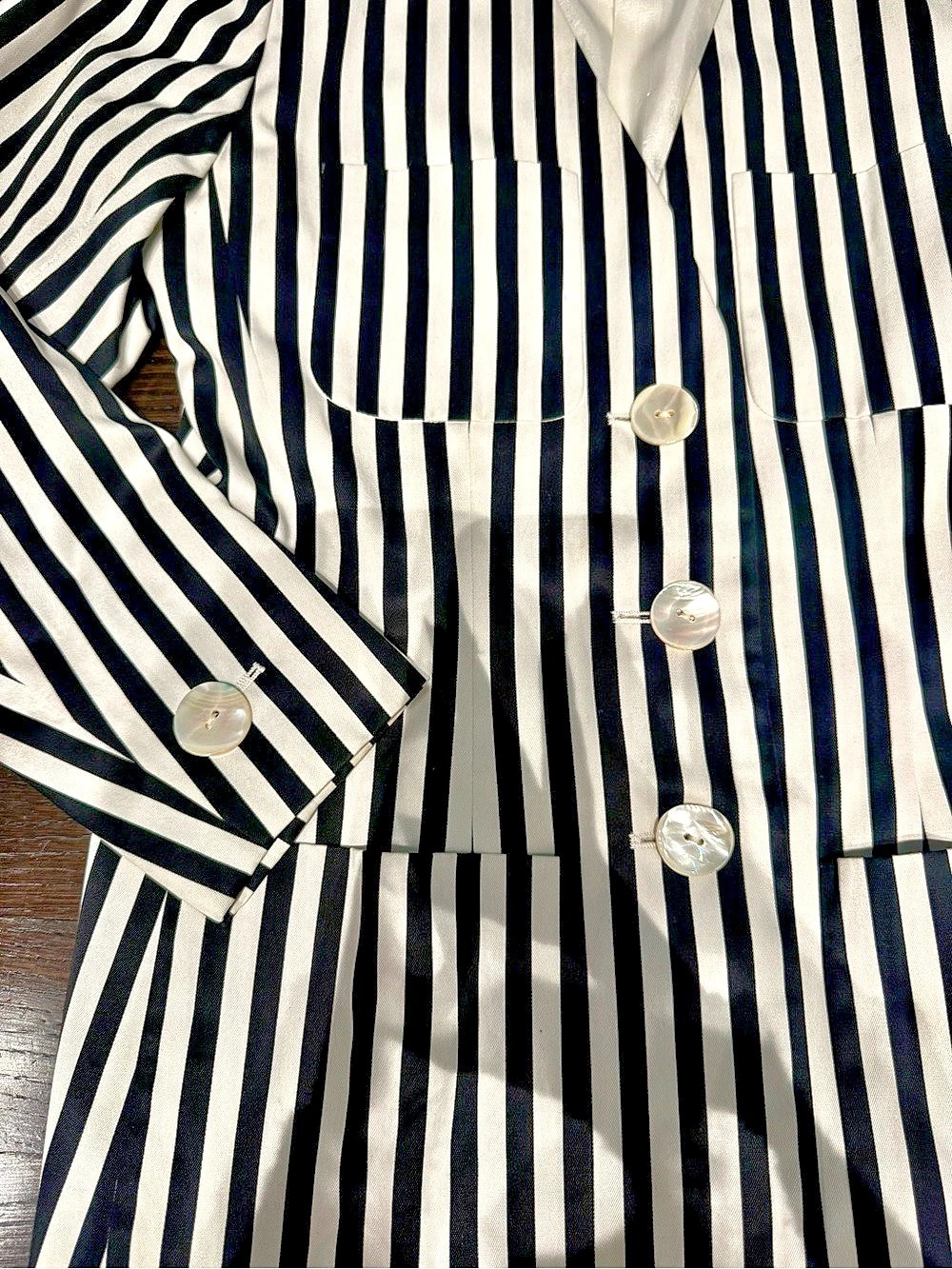 Vintage Yves Saint Laurent Striped Blazer in Black & White Pre-owned - Picture 4 of 4